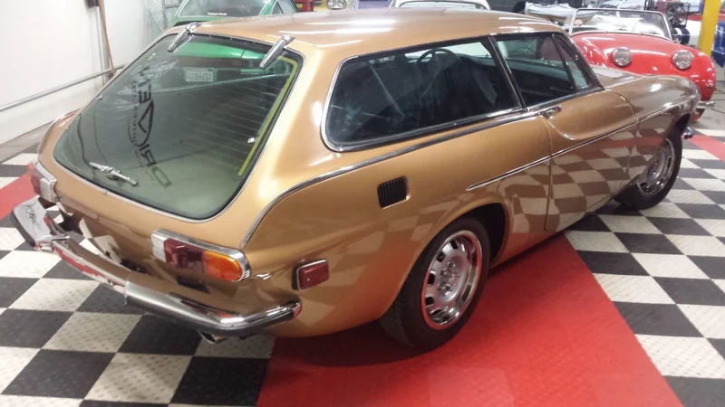1973 Volvo P1800 ES 6
