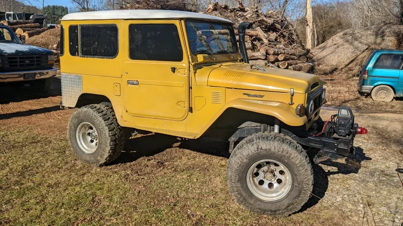 1974 Toyota FJ40 2