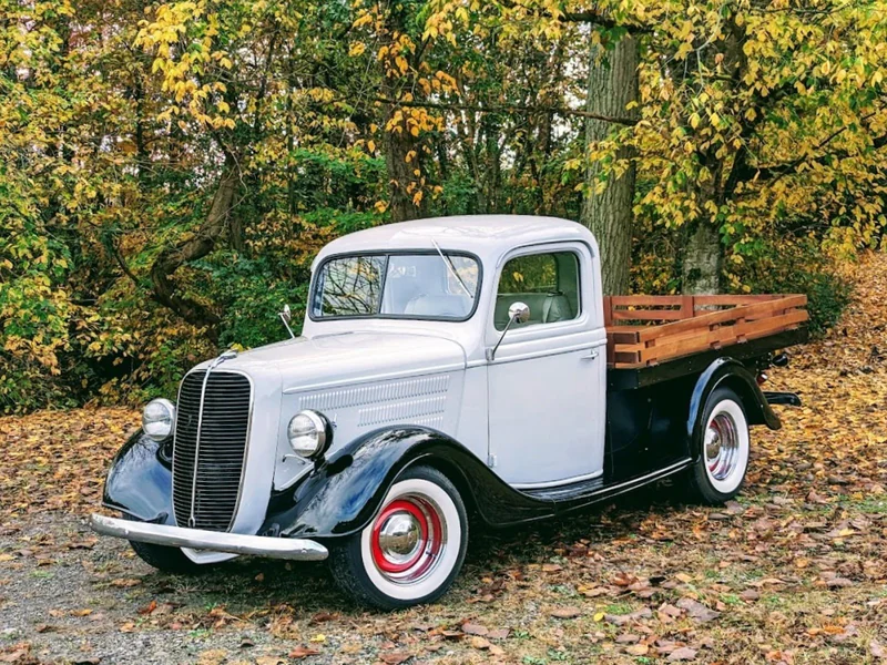 1937 Ford Model 77 Stakebed 4