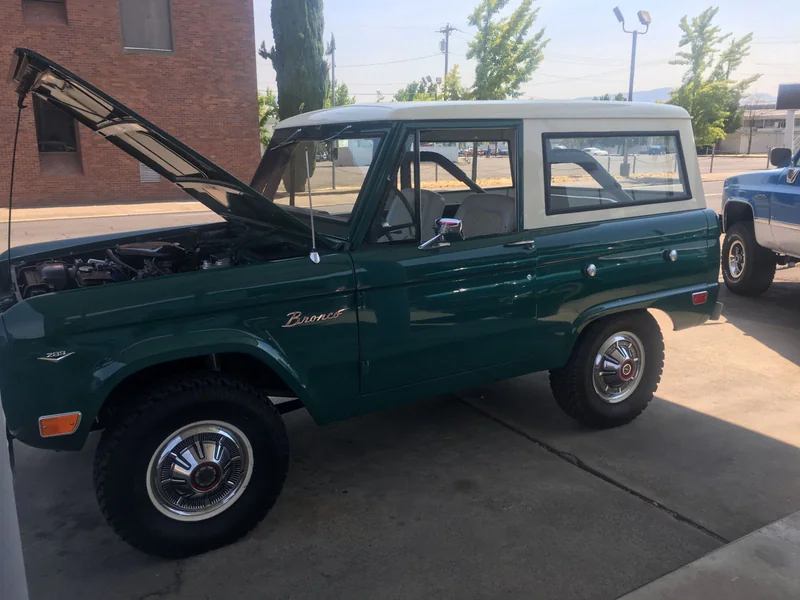 1968 Ford Bronco 2