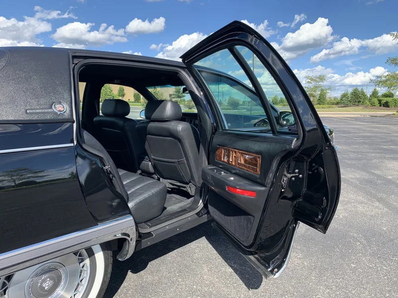 1996 Cadillac Fleetwood Brougham 6