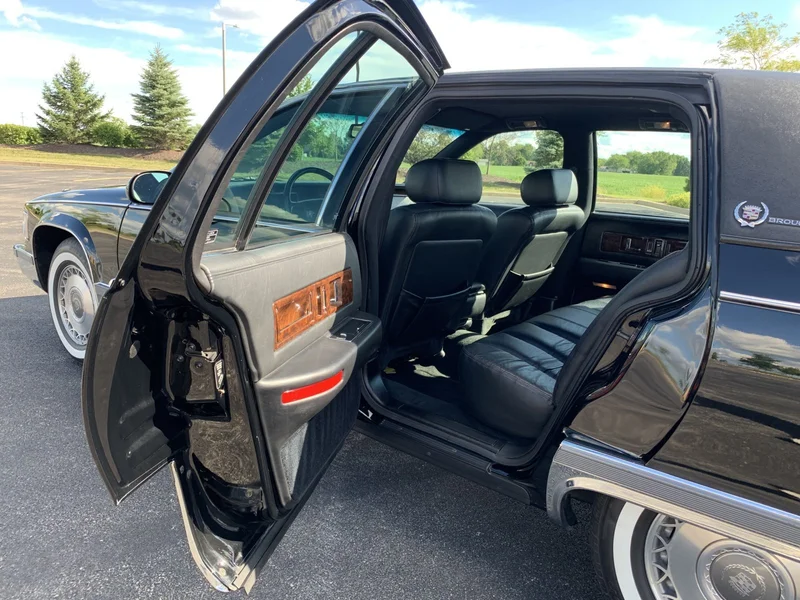 1996 Cadillac Fleetwood Brougham 10