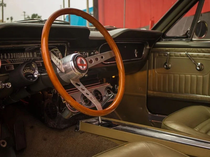 1965 Ford Mustang Base 2