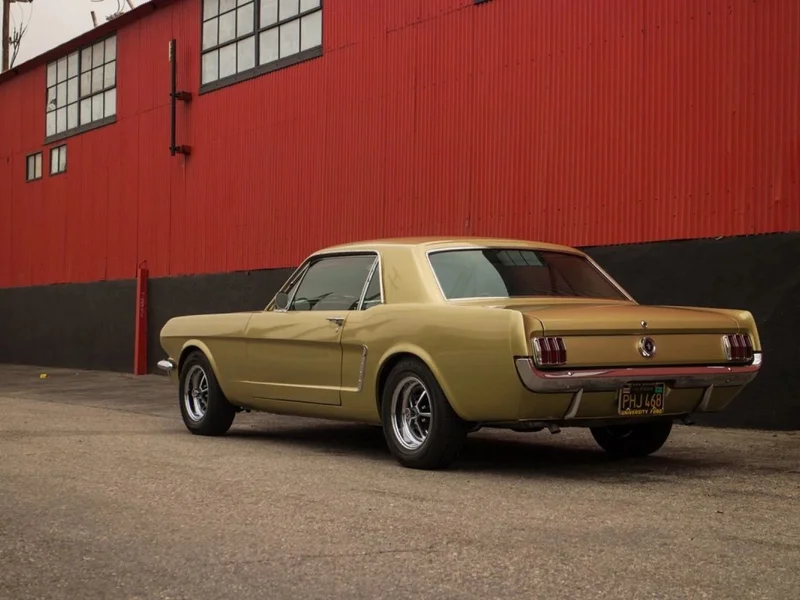 1965 Ford Mustang Base 4