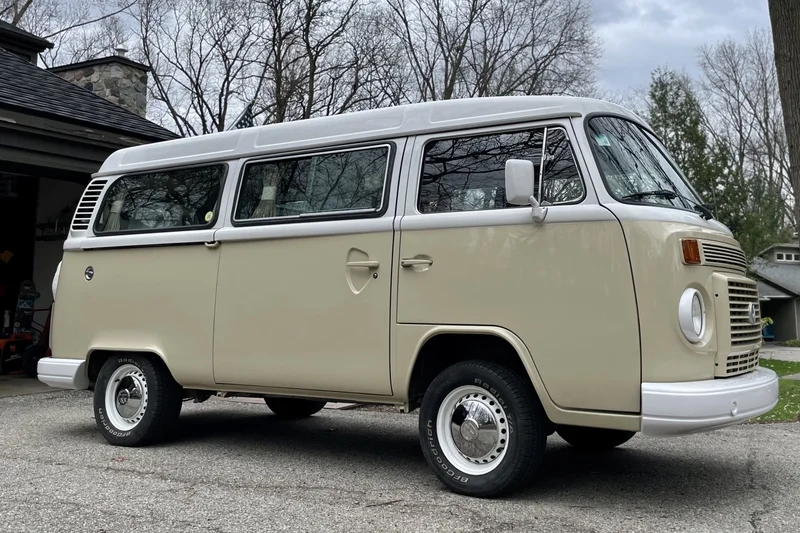 1995 Volkswagen Transporter  LT 6