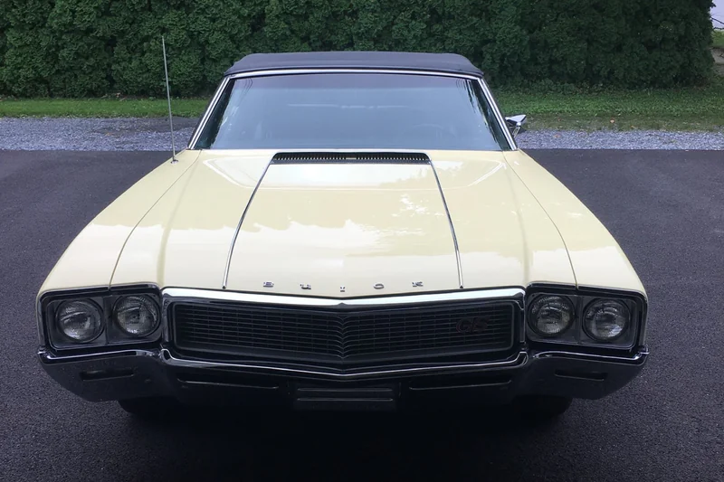 1968 Buick GS 400 Base 2