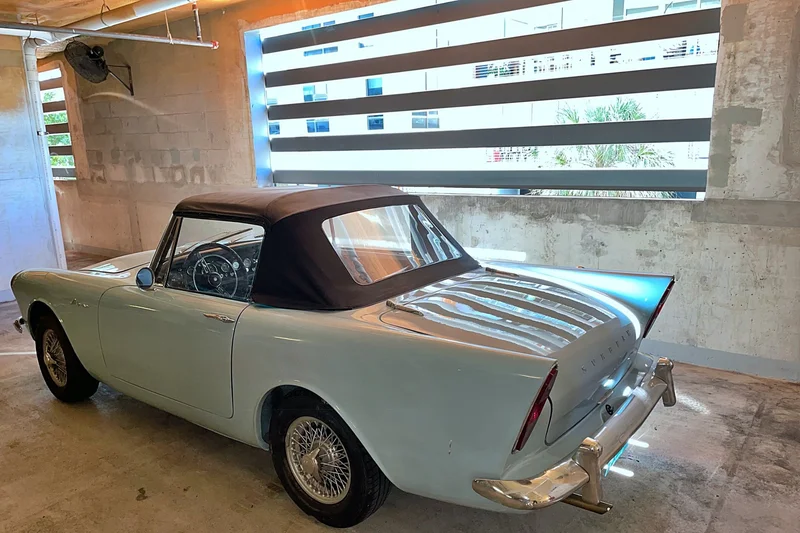 1963 Sunbeam Alpine III 12