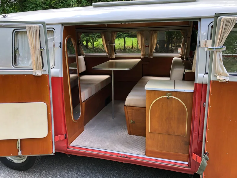 1960 Volkswagen Transporter (Van)