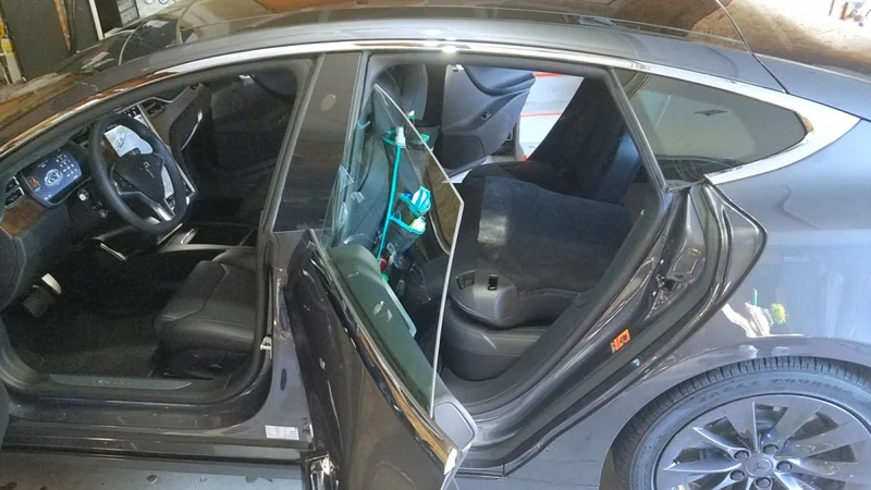 2017 Tesla Model S 6