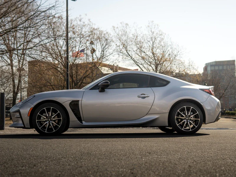 2022 Toyota GR86 Base 2