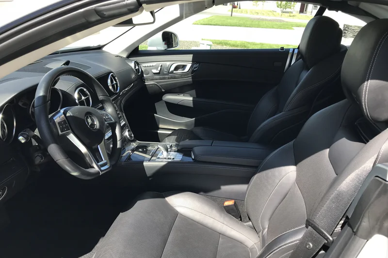 2013 Mercedes-Benz SL550 Base 8