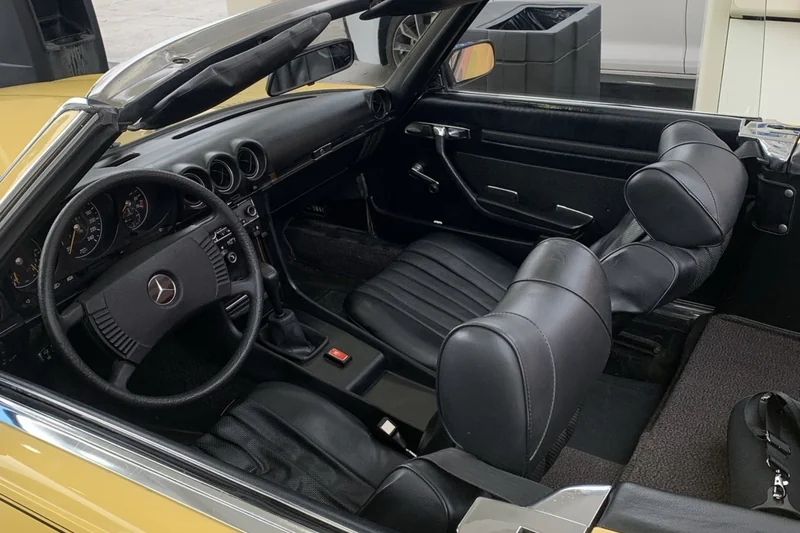 1974 Mercedes-Benz 280SL Base 9