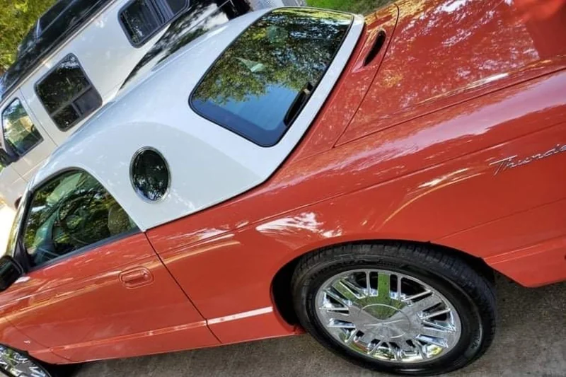 2003 Ford Thunderbird