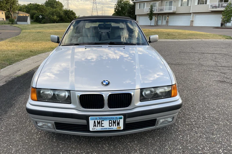 1999 BMW 328i Base 8