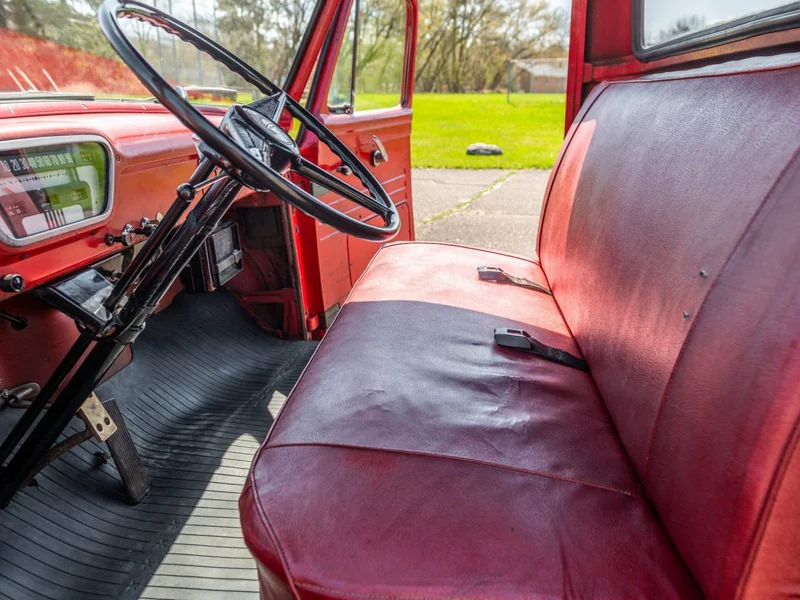 1953 Ford F-100 1/2 Ton 9