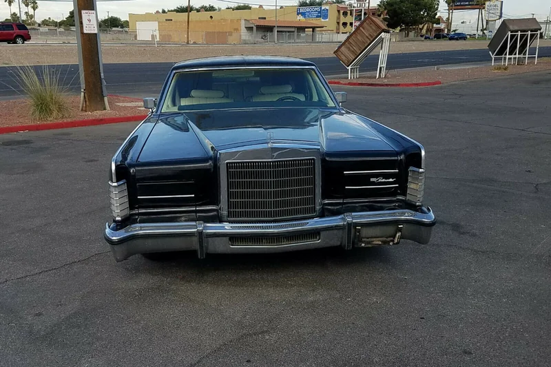 1977 Lincoln Towncar Limousine 13