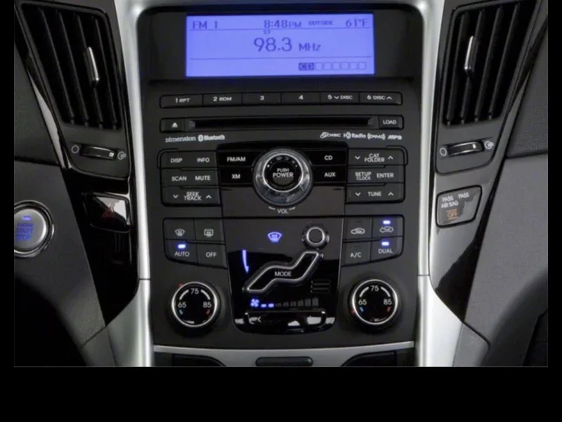 2011 Hyundai Sonata I 4