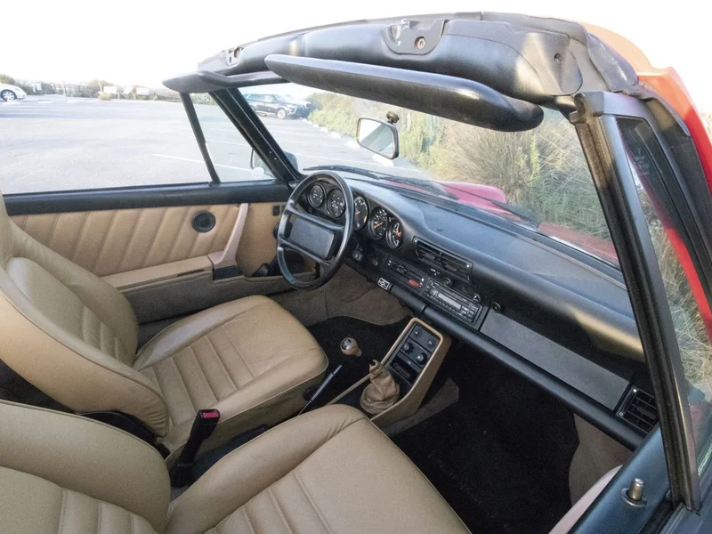 1989 Porsche 911 Carrera 11