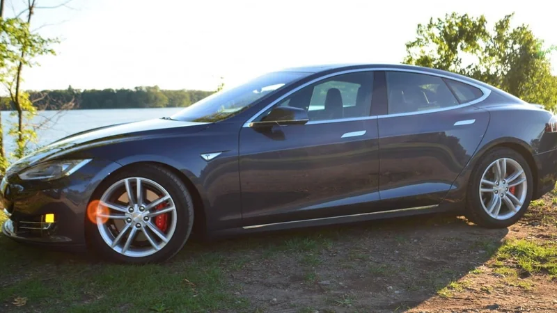 2016 Tesla Model S P90DL 9
