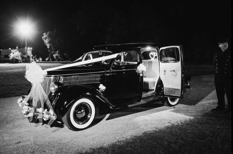 1936 Ford 68 Deluxe Touring 14