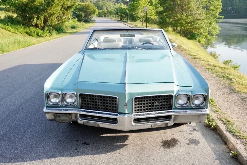 1970 Oldsmobile 98 2