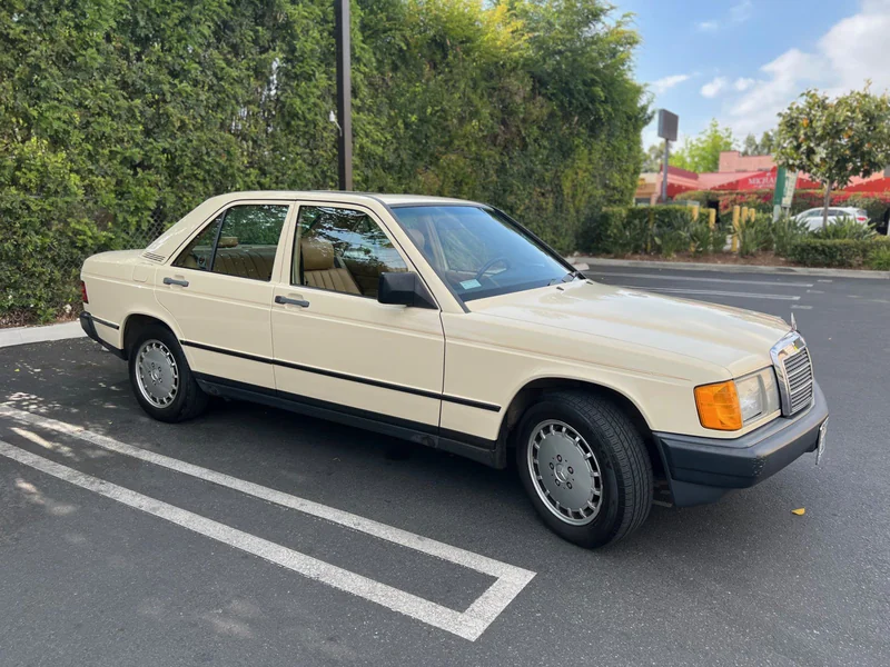 1988 Mercedes-Benz 190E 2.3 2