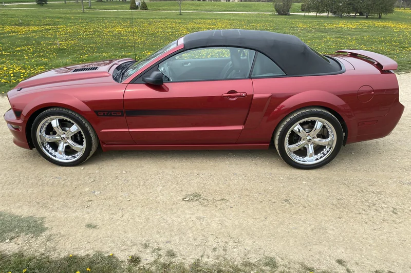 2007 Ford Mustang California Special 11