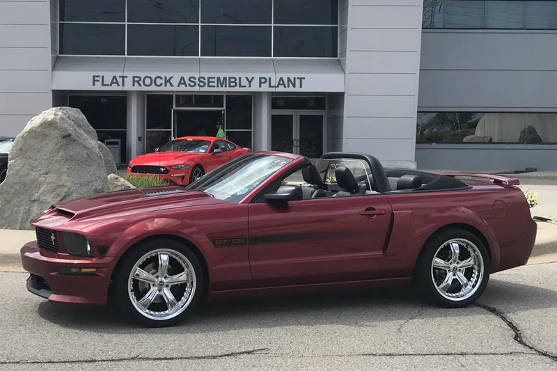 2007 Ford Mustang California Special 3
