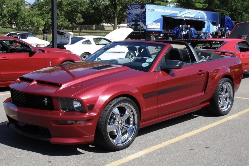 2007 Ford Mustang California Special 4