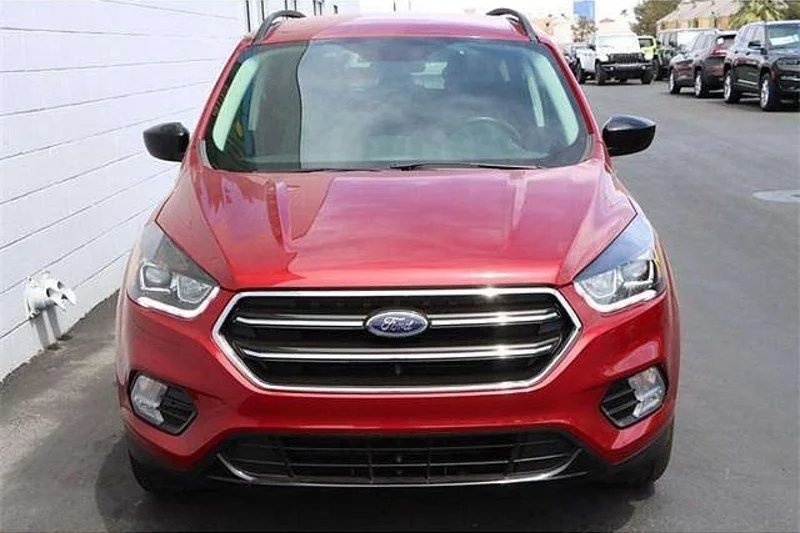 2019 Ford Escape Se-Fwd 2
