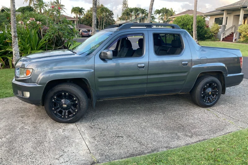 2010 Honda Ridgeline RTS 2