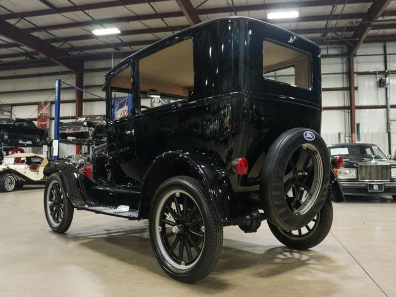 1926 Ford Model T Base 6