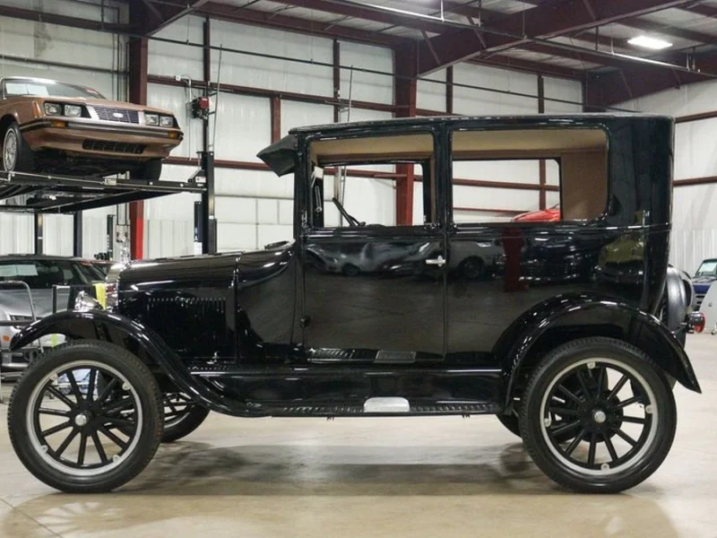 1926 Ford Model T Base 8