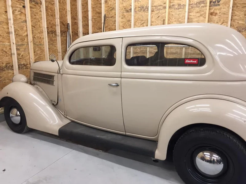 1936 Ford Model 68 Deluxe