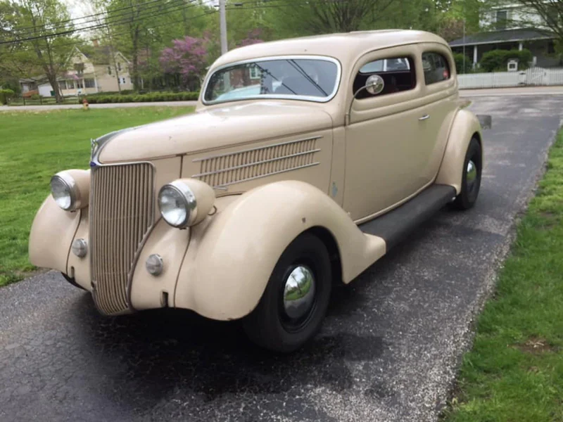 1936 Ford Model 68 Deluxe
