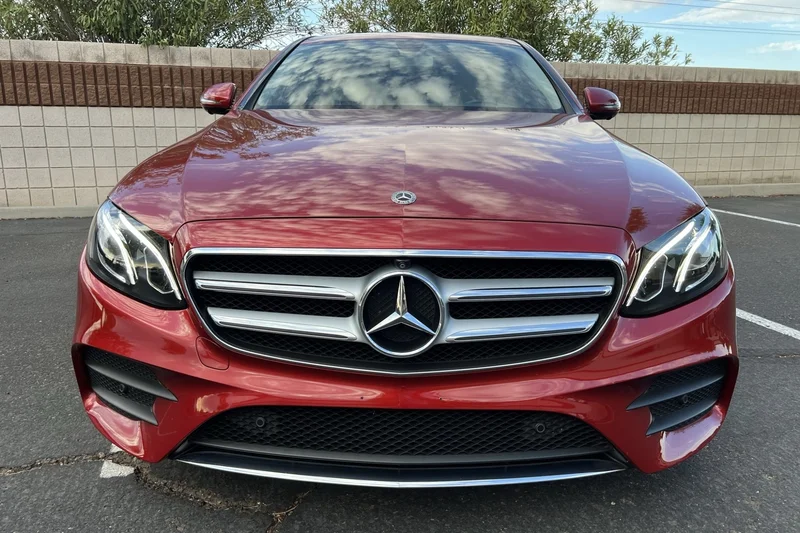 2019 Mercedes-Benz E300