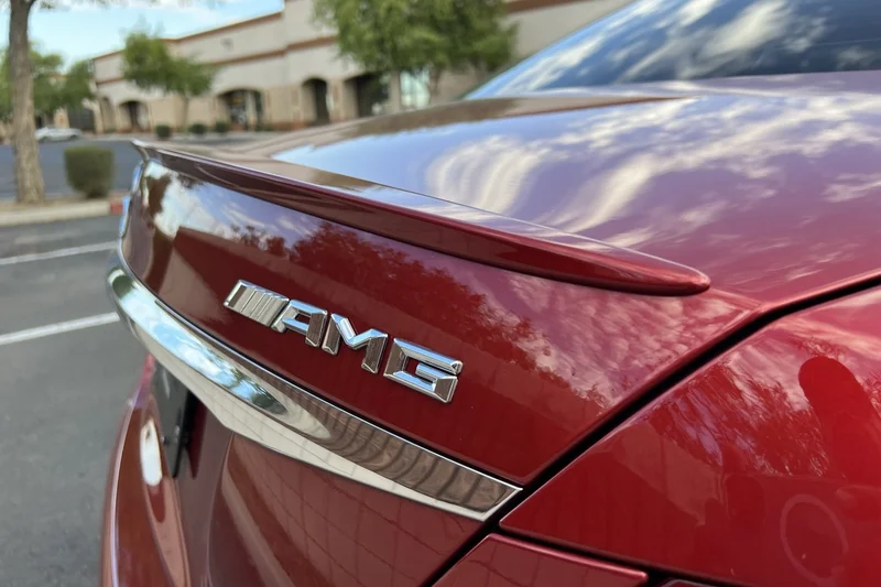 2019 Mercedes-Benz E300
