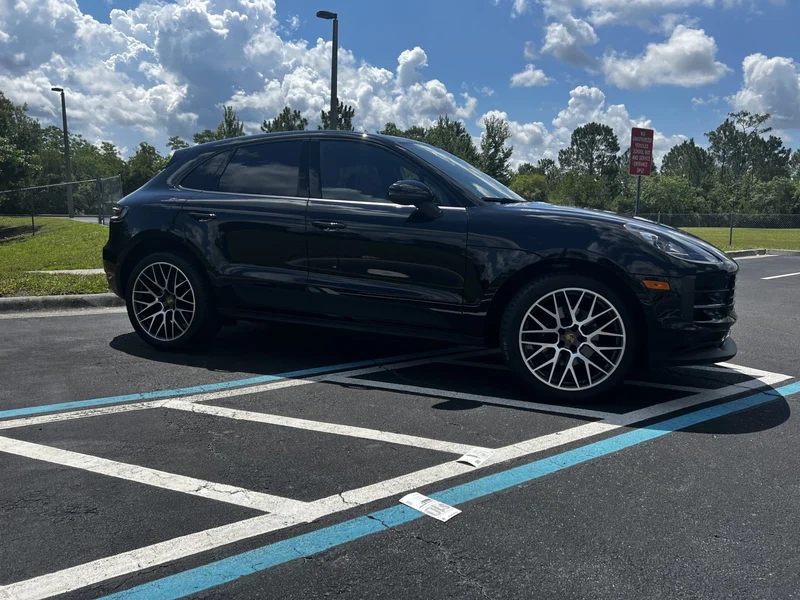2019 Porsche Macan Turbo 2
