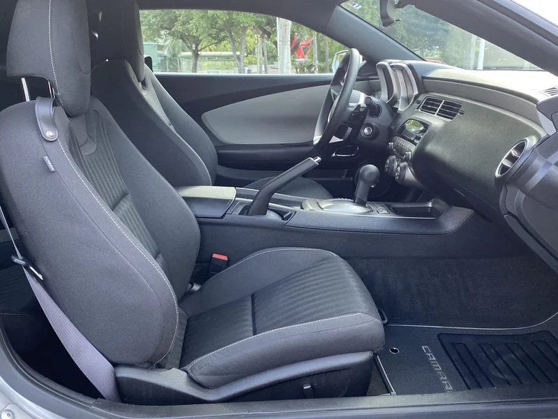 2011 Chevrolet Camaro 8