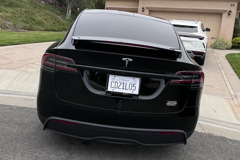 2022 Tesla Model X (Truck)