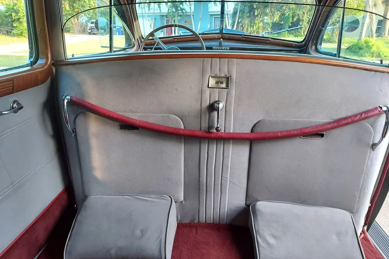 1939 Cadillac Series 75 Limousine 2