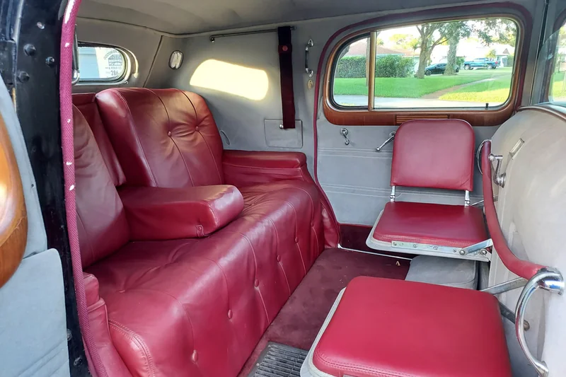1939 Cadillac Series 75 Limousine 3