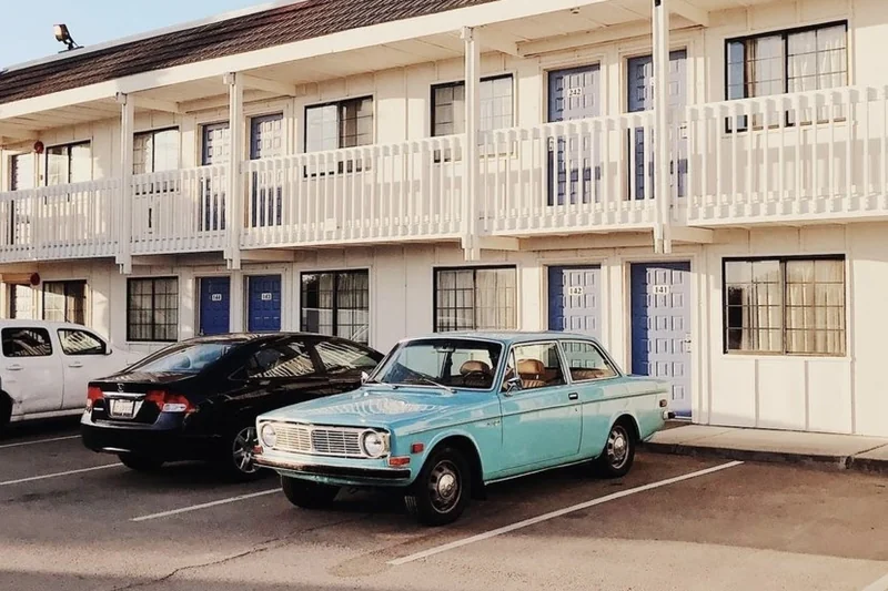 1972 Volvo 142e 7