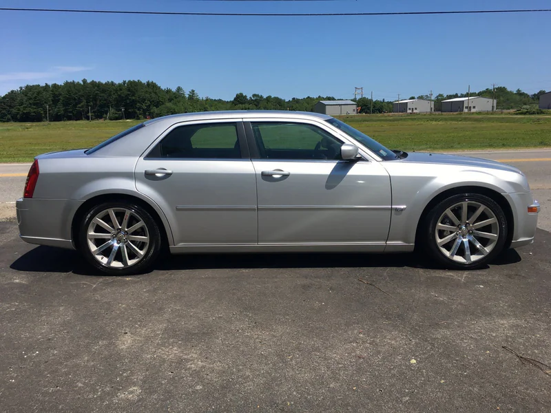 2006 Chrysler 300C SRT8 3