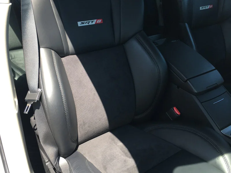 2006 Chrysler 300C SRT8 11
