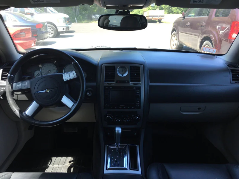 2006 Chrysler 300C SRT8 7
