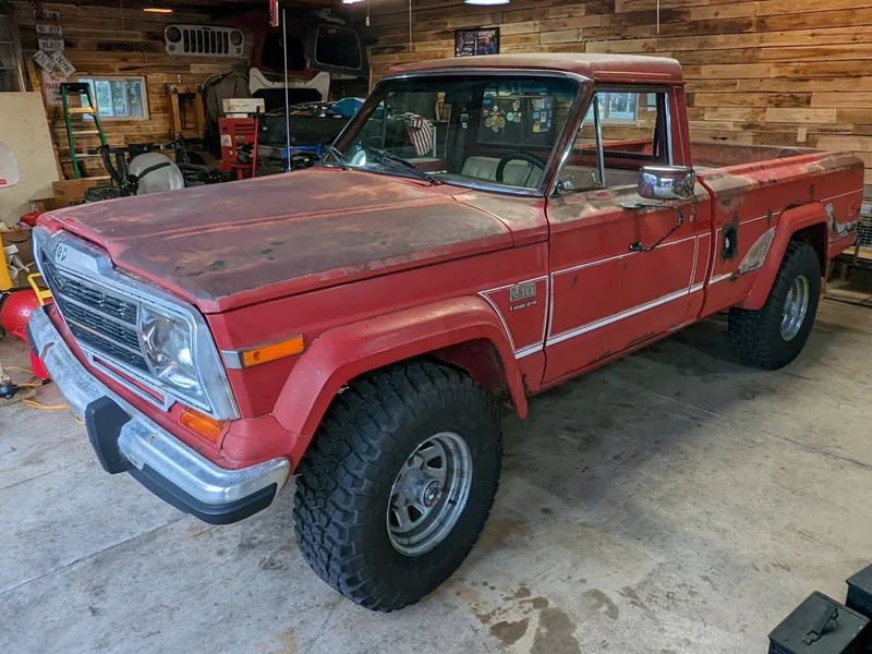 1982 Jeep J-10 Short Bed 4