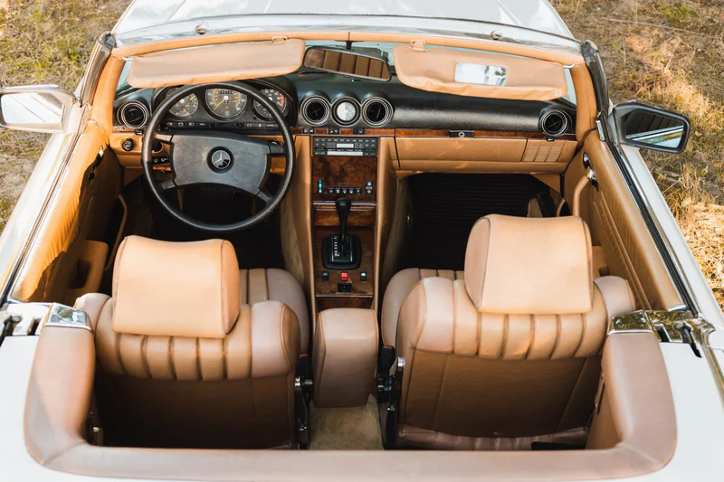 1984 Mercedes-Benz 380SL Base 3