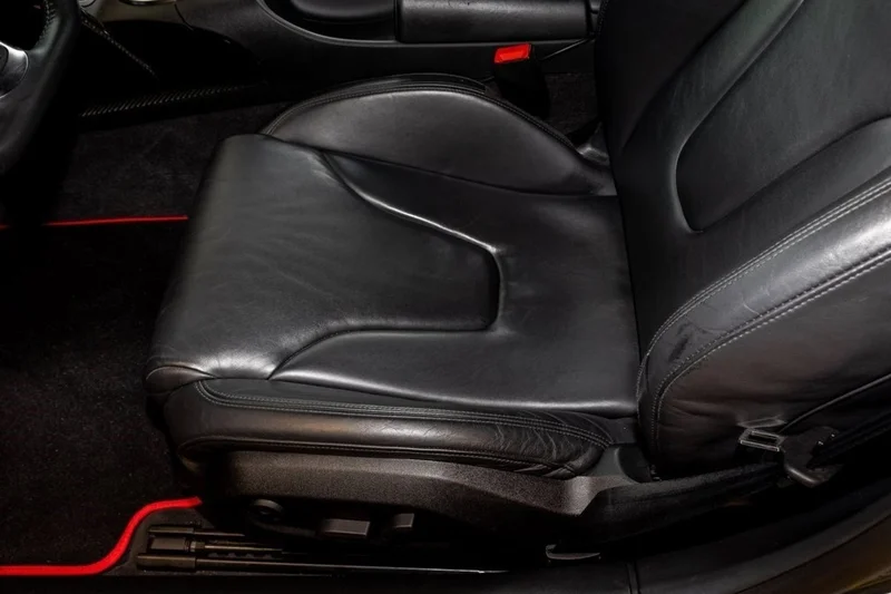 2012 Audi R8 5.2 Quattro 5