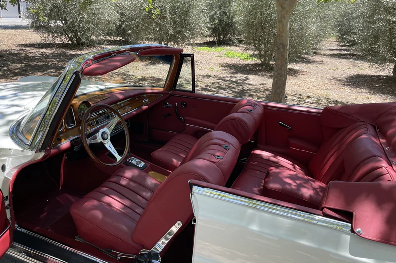 1970 Mercedes-Benz 280SE